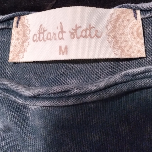 Altar’d State Women's Tiered Long Sleeved Ruffled Top Size Medium - Picture 4 of 5